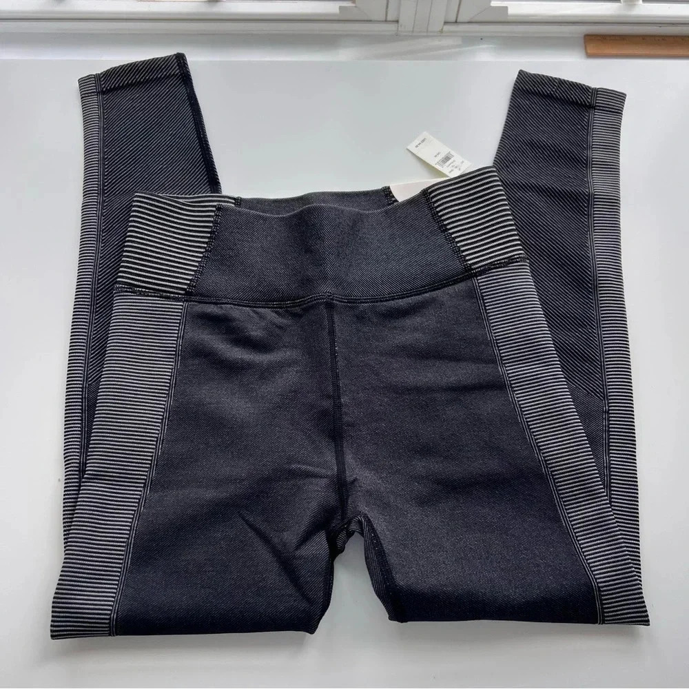OFFLINE By Aerie Seamless High Waisted Leggings Size Medium - Picture 4 of 13